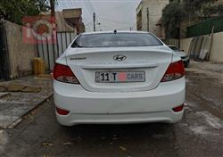 هیوندای ئەکسنت